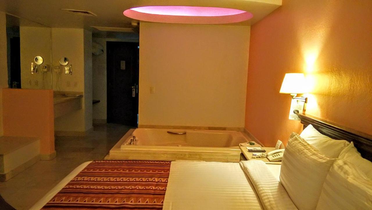 Hg Hotel Zapopan Ngoại thất bức ảnh